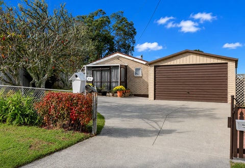 41 Ferry Parade, Herald Island, Auckland