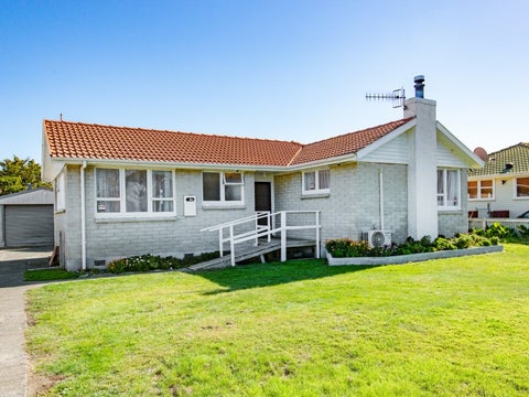 7 Peterhead Avenue, Flaxmere, Hastings