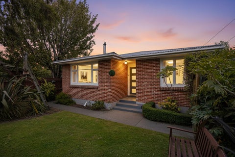 12 Marley View Street, Somerfield, Christchurch