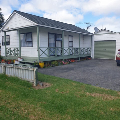 29B Edgewater Parade, Waiuku, Waiuku