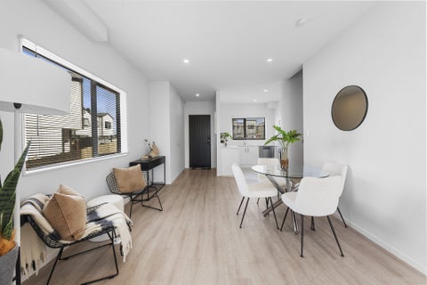 16B Putiputi Way, Papakura, Papakura