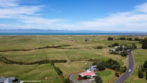 1152A Miranda Road, Pūkorokoro / Miranda, Kaiaua