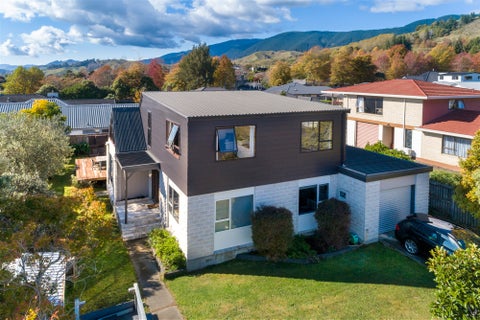 11 Selbourne Avenue, Richmond
