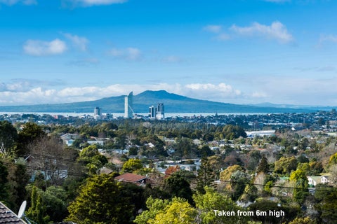 8/3 Coronation Road, Hillcrest, Auckland