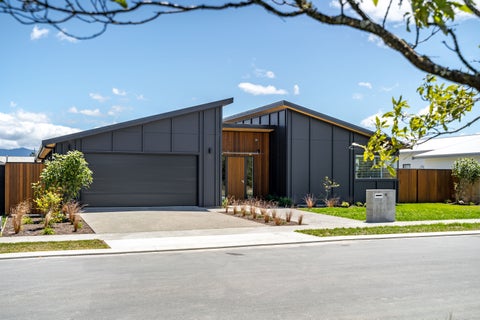 30 Marine Corps Drive, Solway, Masterton