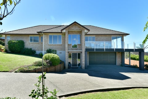 7 Ashburn Close, Orewa, Orewa
