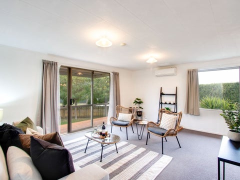 35 Duckworth Crescent, Greenmeadows, Napier
