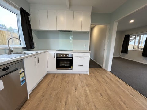 1/75 Tramway Road, Beach Haven, Auckland