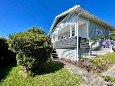 11 Huka Road, Birkenhead, Auckland