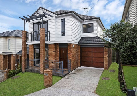 7 Lavender Garden Lane, Oteha, Auckland