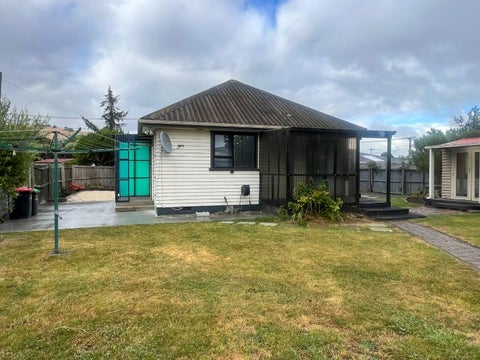 16 Long Street, Woolston, Christchurch