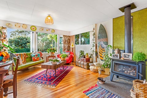 5 Simon Road, Raglan, Raglan