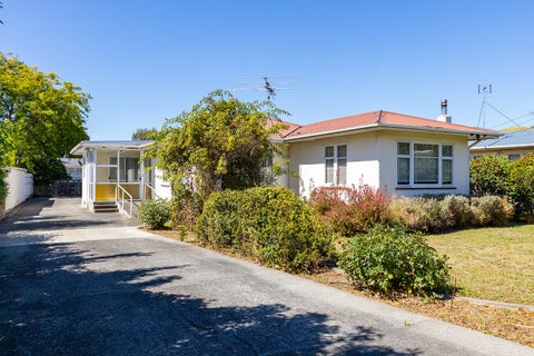 22 Armstrong Avenue, Carterton