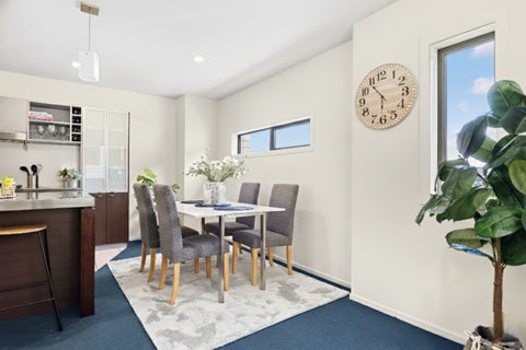 50/21 Hunters Park Drive, Three Kings, Auckland