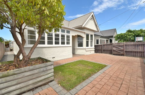 12 Coughtrey Street, Saint Clair, Dunedin