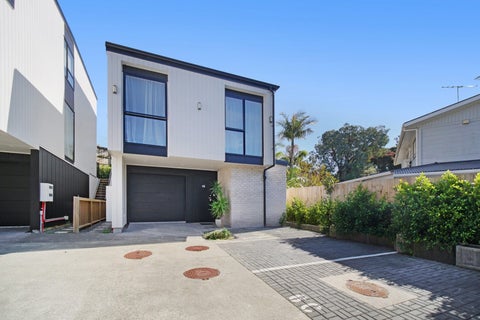 6E Bacot Place, Howick, Auckland