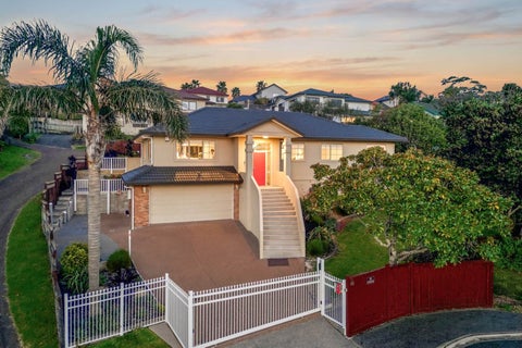 32 Canary Place, Unsworth Heights, Auckland