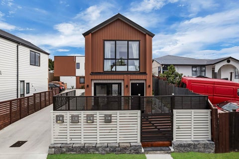 1/11 McLean Avenue, Papatoetoe, Auckland