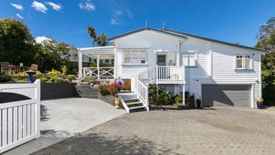8 Marae Road, Greenhithe, Auckland