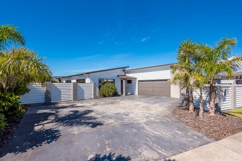 69 Kotuku Drive, Paraparaumu Beach, Paraparaumu
