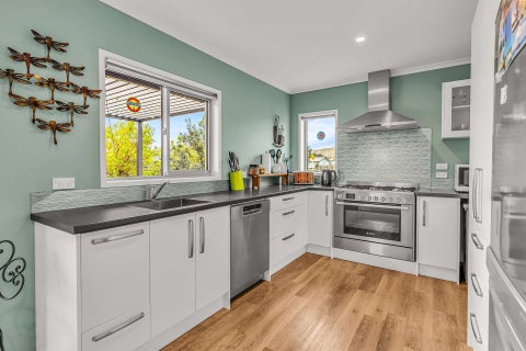 337 Harbour Drive East, Matarangi, Whitianga