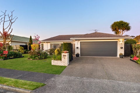 3 Splendour Close, Henderson, Auckland