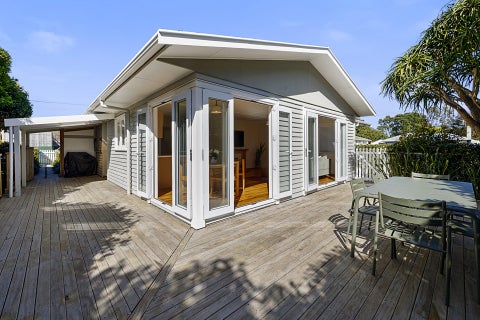 1 Clyde Street, Ferndale, New Plymouth