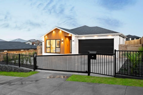 19 Kauri Gum Rise, Swanson, Auckland