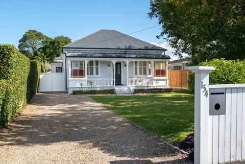 154 Hinemoa Street, Birkenhead, Auckland