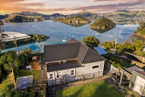 34 Island Terrace, Port Chalmers, Dunedin