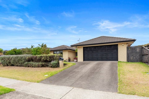 35 Golden Sands Drive, Papamoa Beach, Papamoa