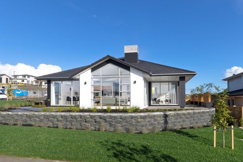 2 Colonial Drive, Silverdale, Silverdale