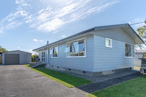 18 Frederick Street, Carterton