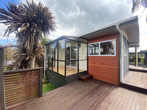 5 Lansdowne Crescent, Glenview, Hamilton