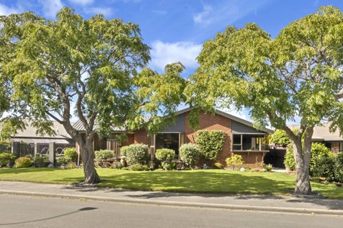 14 Creese Place, Redwood, Christchurch