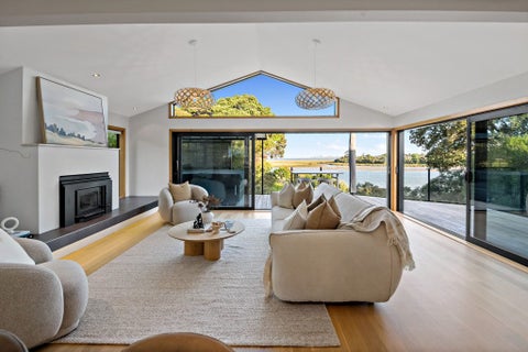 163 West Harbour Drive, West Harbour, Auckland