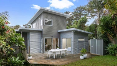 5A Atkinson Road, Titirangi, Auckland