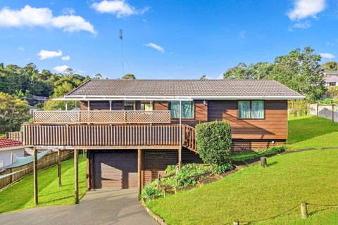 1/130 Spinella Drive, Bayview, Auckland