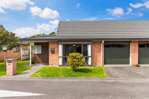33/42 Main Road, Tawa, Wellington