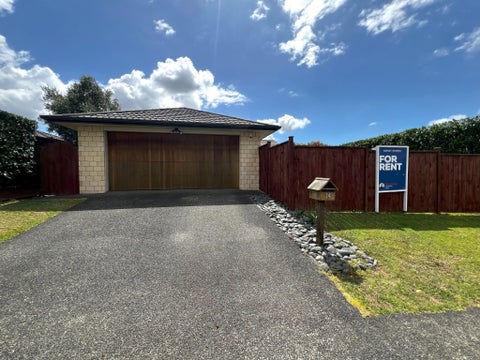 14 Mandalay Place, Waiuku, Waiuku