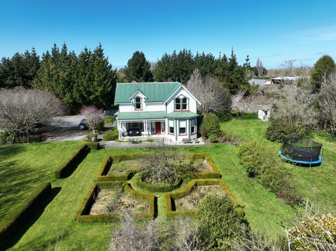 74 Riverbank Road, Inch Clutha, Clutha, Otago
