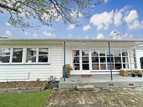 18 Stirling Crescent, Hokowhitu, Palmerston North