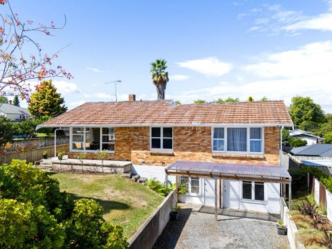 112 Scott Street, Leamington, Cambridge