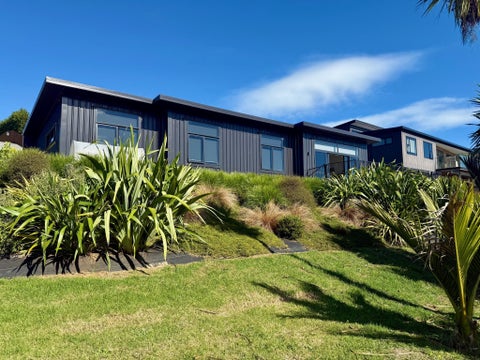 6/2 Mahana Place, Raglan, Raglan