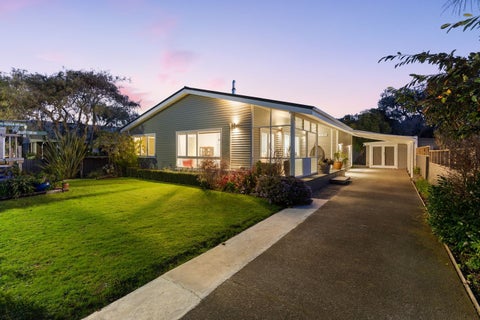 12 RAWENE ST, WAIKANAE , Waikanae