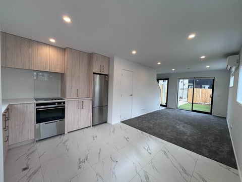 13/23 Awaroa Road, Sunnyvale, Auckland
