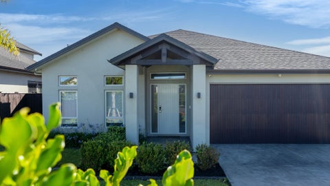 11 Paso Fino Crescent, Karaka, Papakura