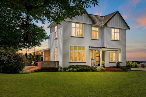 324 Norfolk RD, Waingawa, CARTERTON