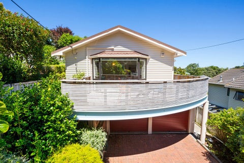 22 Tio Tio Road, Miramar, Wellington