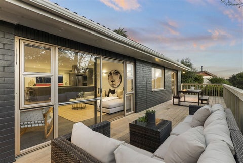 68 Roberts Road, Glenfield, Auckland